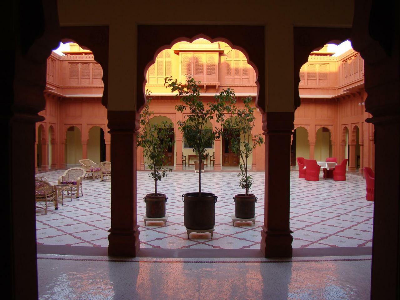 Gaj Kesri Hotel Bikaner Bagian luar foto