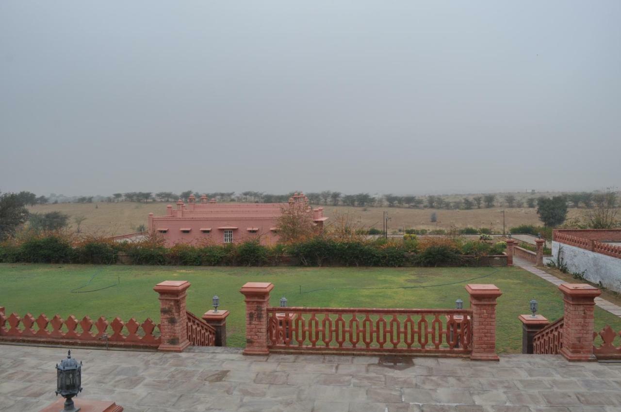 Gaj Kesri Hotel Bikaner Bagian luar foto
